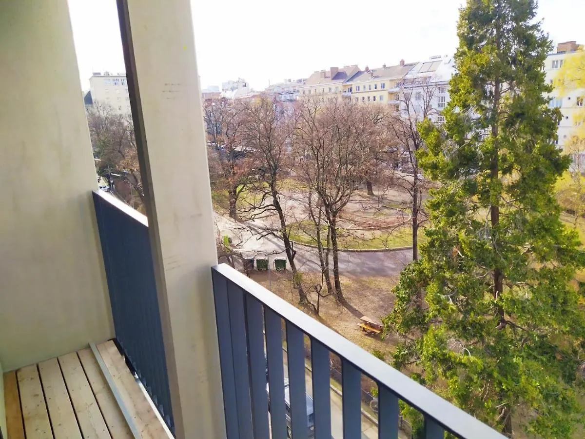 Cosy Park Apartment City Center Vienna Austria